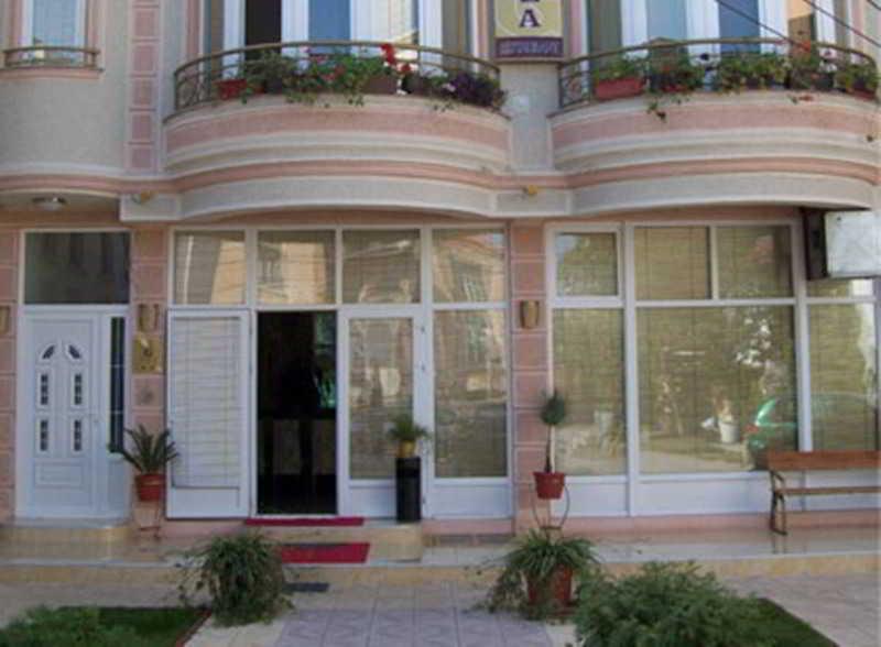 Gala-Garden Hotel Bitola Kültér fotó