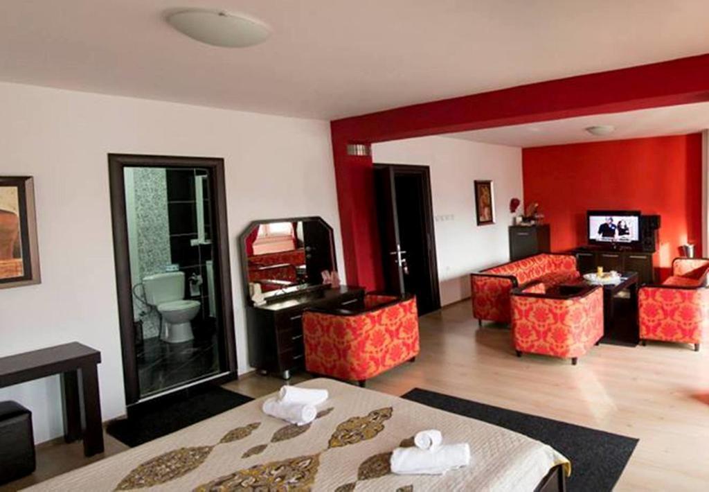 Gala-Garden Hotel Bitola Kültér fotó