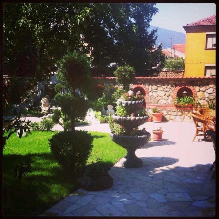 Gala-Garden Hotel Bitola Kültér fotó