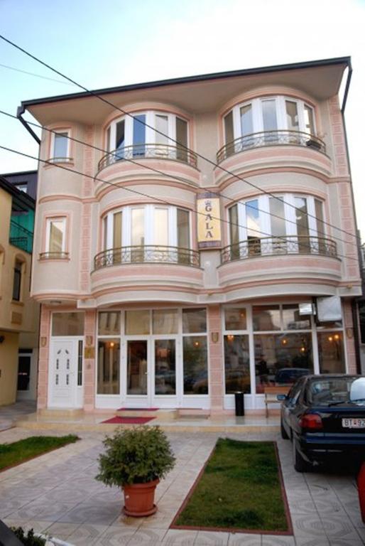 Gala-Garden Hotel Bitola Kültér fotó